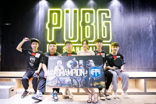 又一个马队！10个赛季法甲取得进球 马尔基尼奥斯成巴黎队史第一人